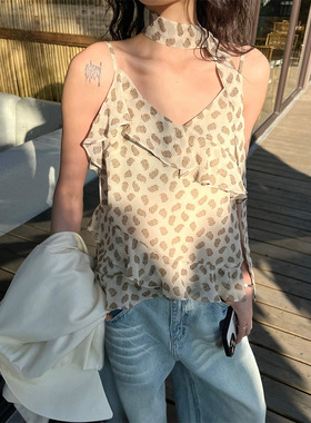 2026春季新品法式复古腰果花荷叶摆吊带短款露肩背心85659