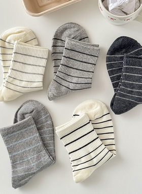 条纹中筒袜子女士秋冬季韩版ins潮流简约百搭长袜外穿时尚棉袜