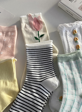 日系可爱花朵中筒袜子女学生春夏薄款条纹格子甜美长袜秋冬少女心