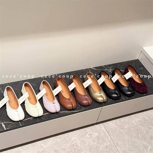 INSHUA 4.14/ /宝藏 Shoe 新品 26FW 分趾褶皱平底浅口单鞋女