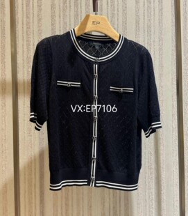 大雅家秋冬款黑色经典圆领黑白撞色毛衣开衫外套 HFJAS9121A-2399