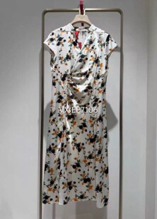 6999 EPKES4604A 春夏款 高级系列三醋酸桑蚕丝弹力印花收腰连衣裙