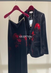 4299 EGKPS4220A 黑色宴会礼服式 吊带真丝丝绒连衣裙