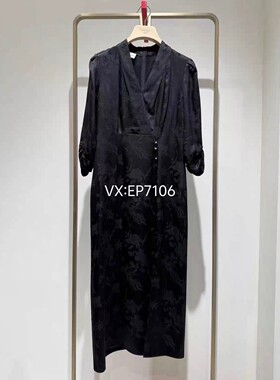 春夏款黑色重磅真丝暗提花七分袖V领收腰连衣裙 EGKES4622A-4299