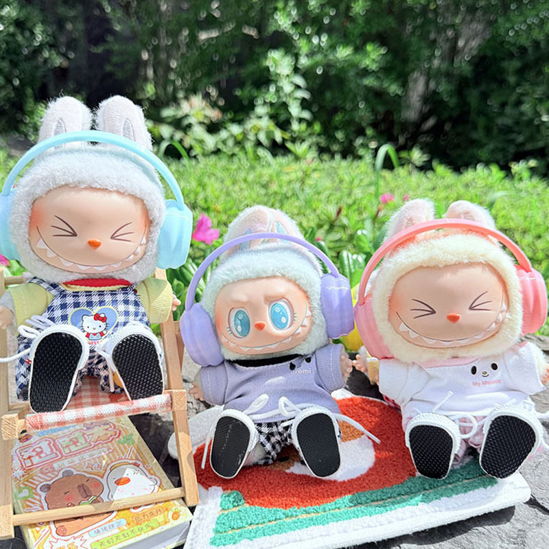 仅售衣服] 一二代钥匙扣Labubu衣服挂件拉布布娃衣耳机格子野餐装,模玩/动漫/周边/娃圈三坑/桌游,潮玩娃衣,淘宝优惠券,粉丝福利购,淘宝优惠卷