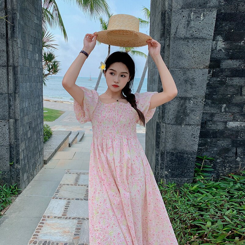 粉色法式泡泡袖碎花连衣裙女2024夏季新款小清新超仙森系显瘦长裙,女装连衣裙,金十上