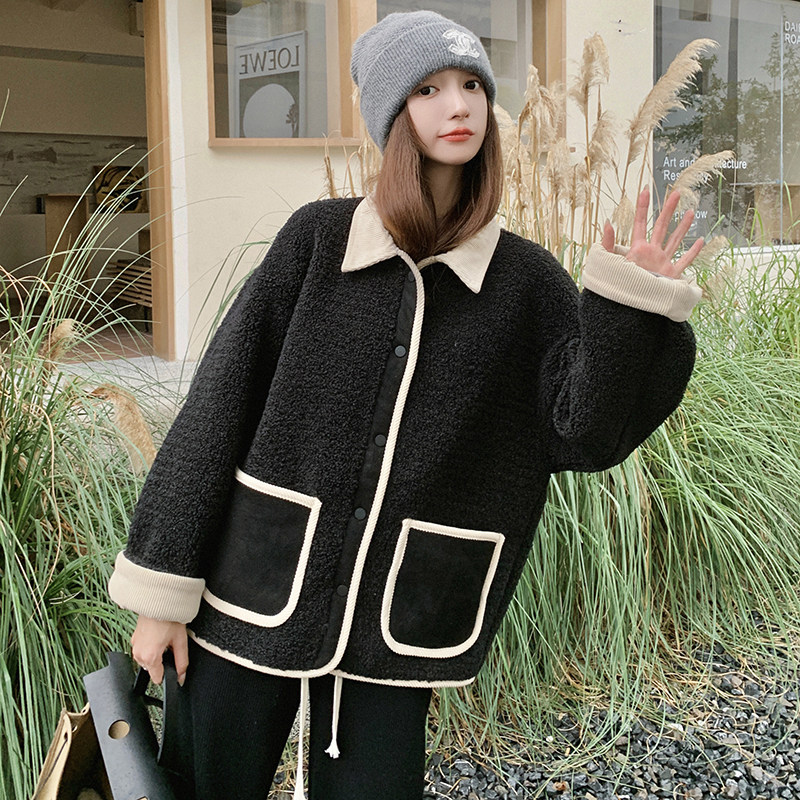 黑色羊羔毛外套女2024冬短款休闲超好看韩系温柔加厚显瘦皮毛一体,女装短外套,金十上