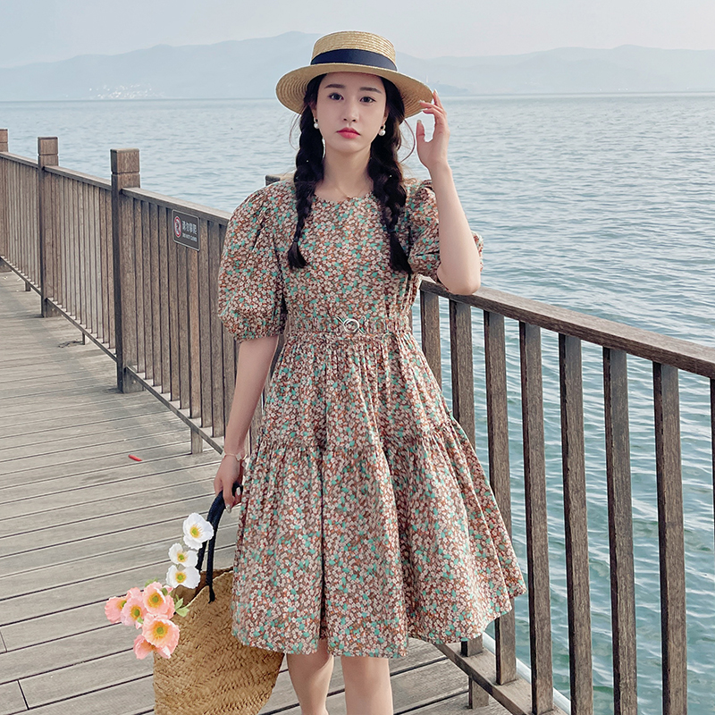 泡泡袖碎花连衣裙女2025夏季新款法式田园风收腰显瘦甜美a字短裙，女装连衣裙，金十上