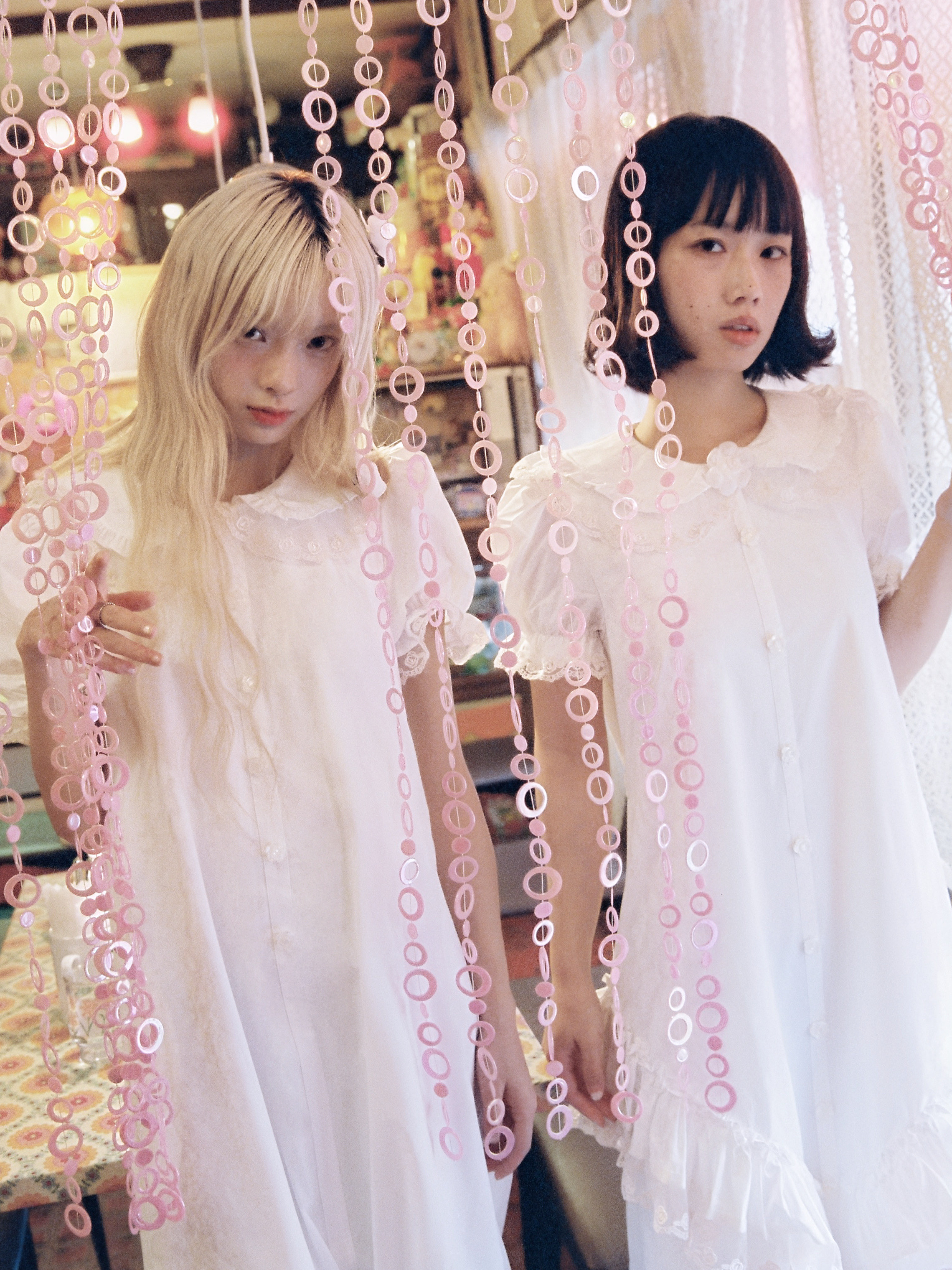 日常成衣款・Yuqiphoebe・米色蕾丝泡泡袖花朵娃娃连衣裙・658#