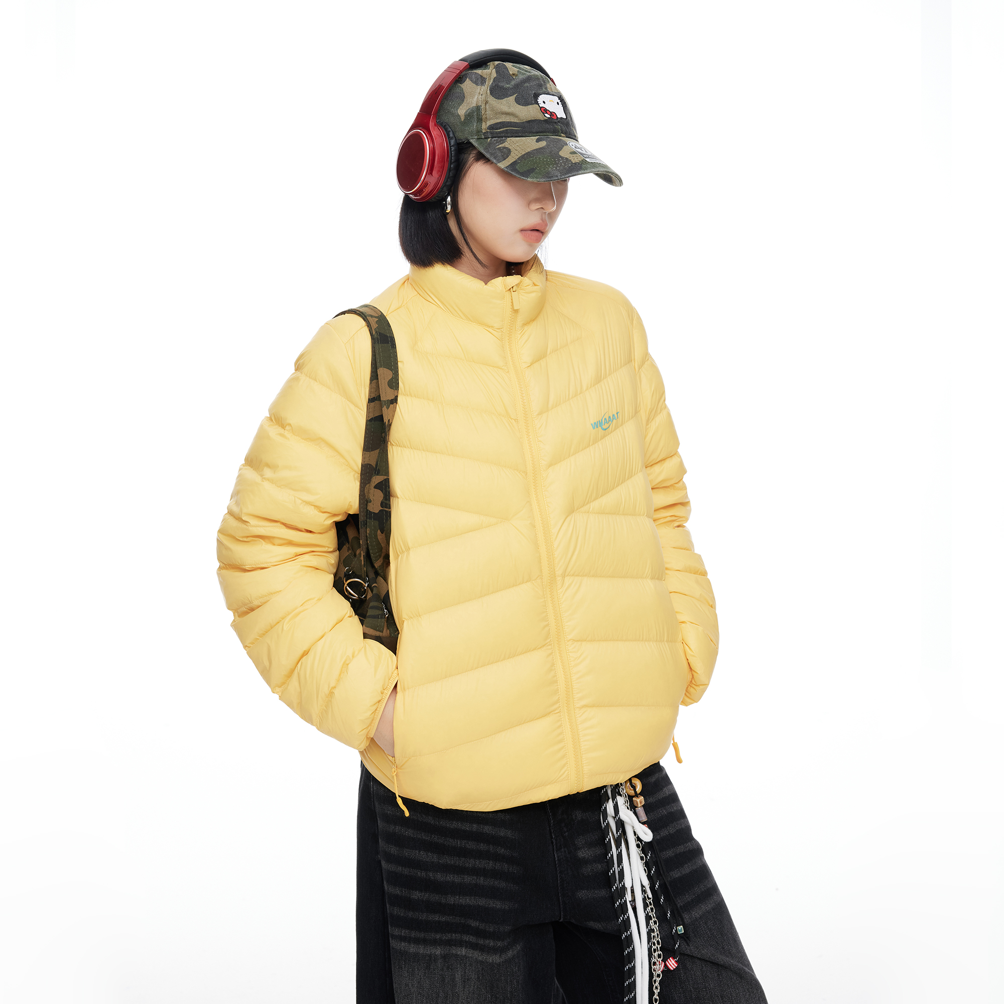 美式字母黄色立领排骨羽绒服女款2025新款时尚宽松白鸭绒保暖外套