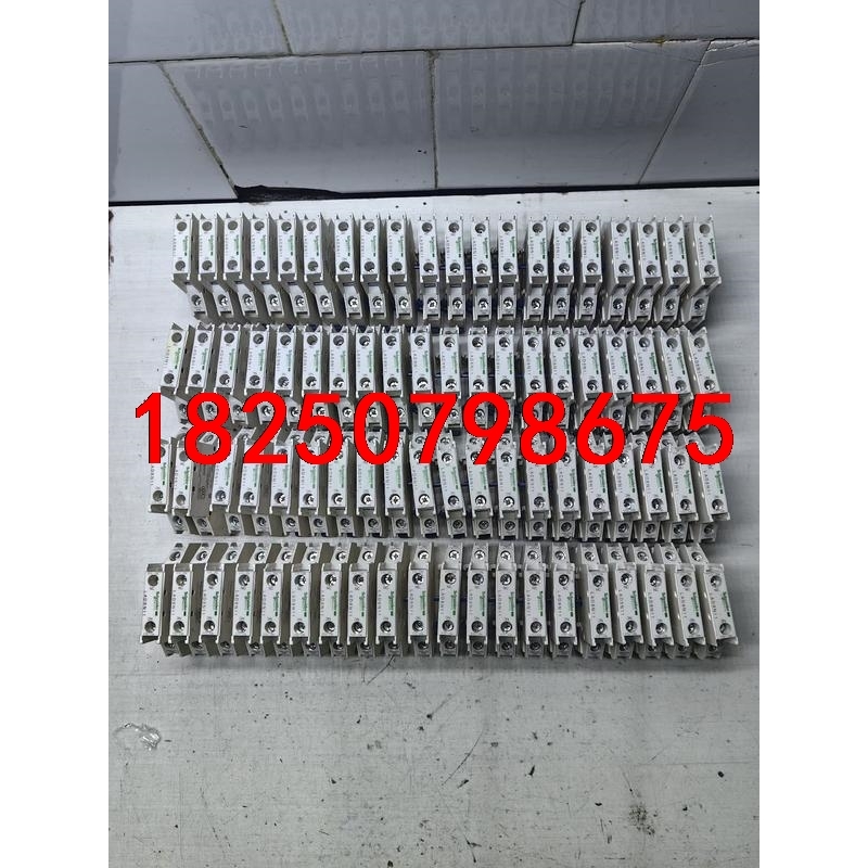 九成新施耐德LAD8N11接触器辅助触头议价