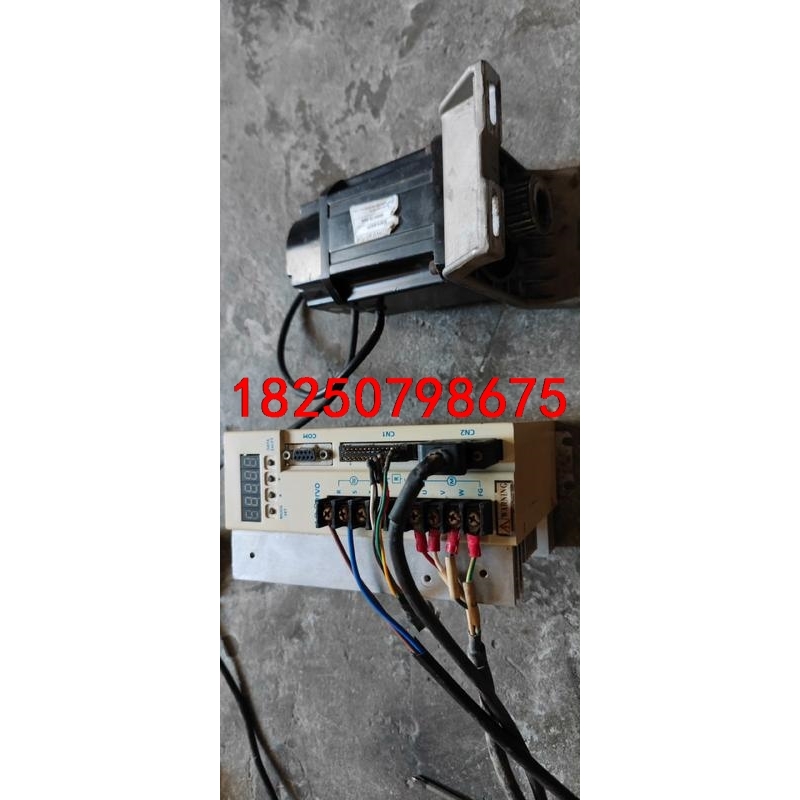 TSDA30B伺服驱动器+8CB75-2DE7F伺服电机。实议价