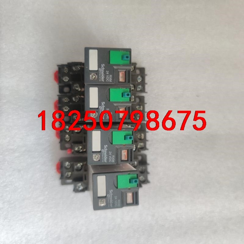 施耐德中间继电器底座 RXZE1M2C 实物拍摄功能完好 现议价