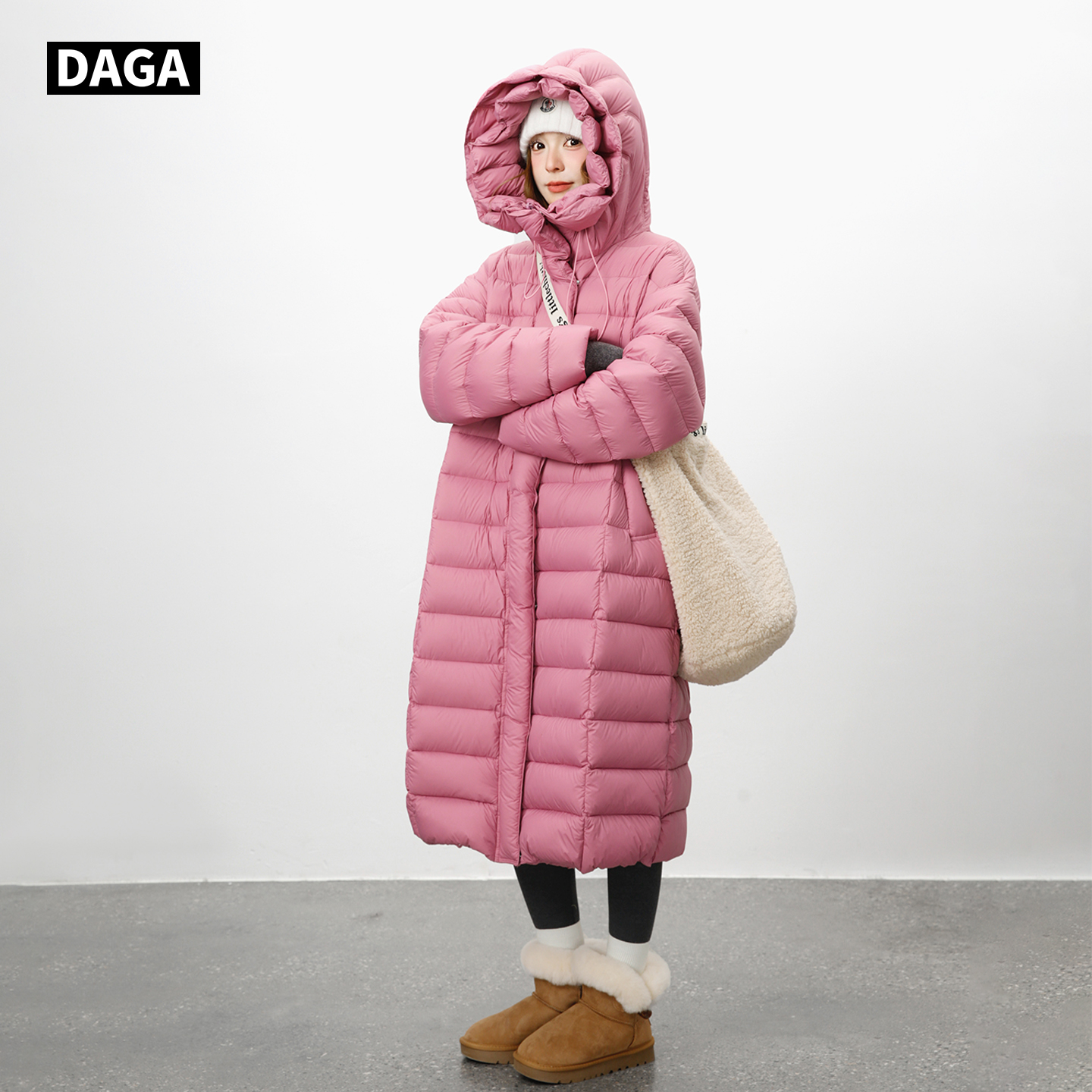 DAGA甜美减龄粉色连帽排骨羽绒服