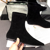 尖头平底短靴女2025新款 大码 41一43法式 绒面弹力瘦瘦靴百搭马丁靴