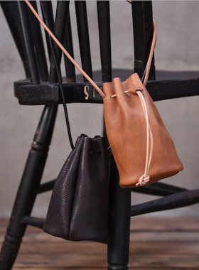 ANOTHER CLASSIC 小水桶包