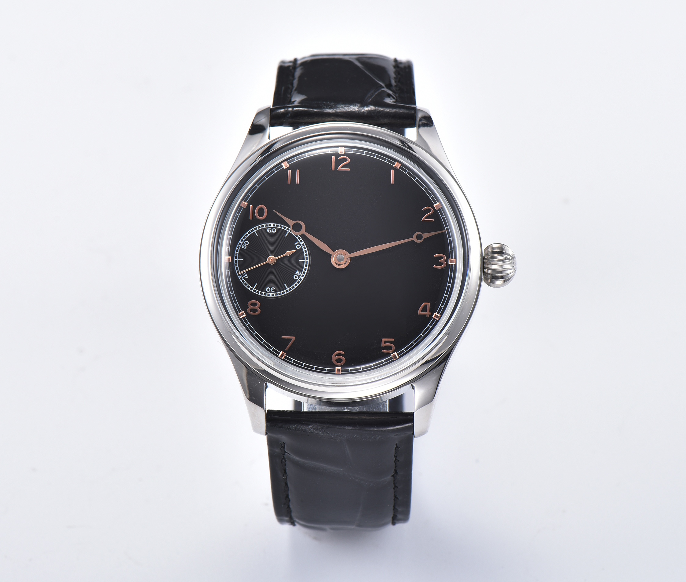 男士手动手表42mm机芯黑金色表盘