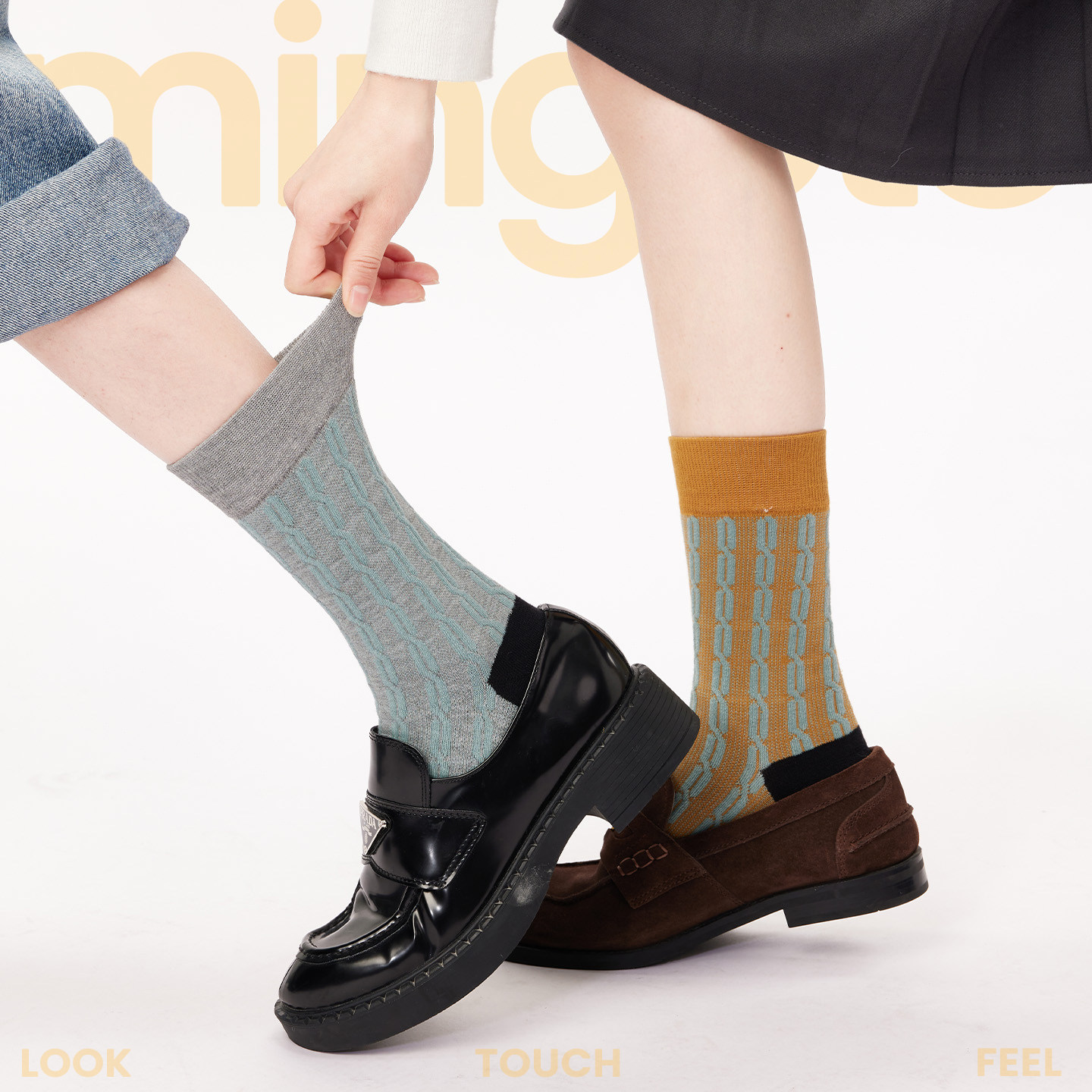 灰色堆堆袜2025新款秋冬撞色日系文艺复古麻花学院风中筒袜女款