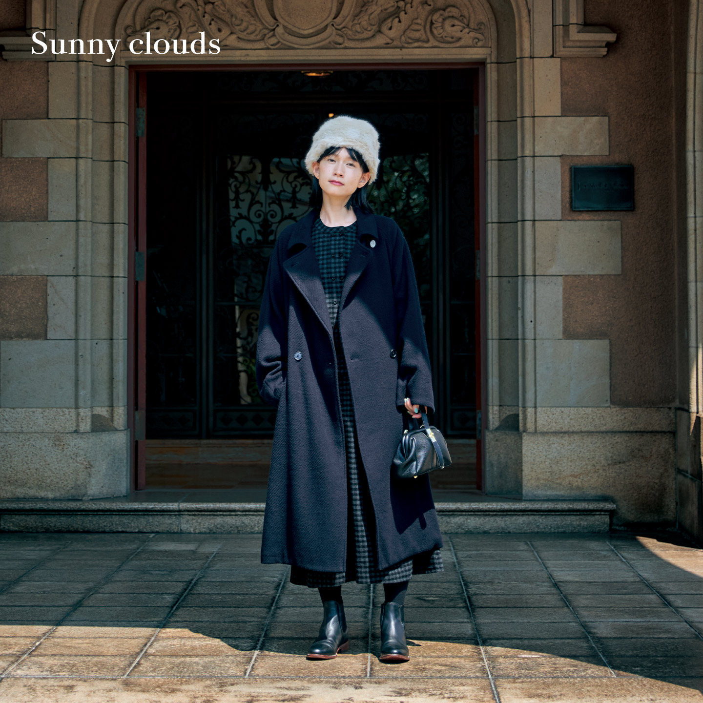 女式斜纹立领双排扣长款大衣