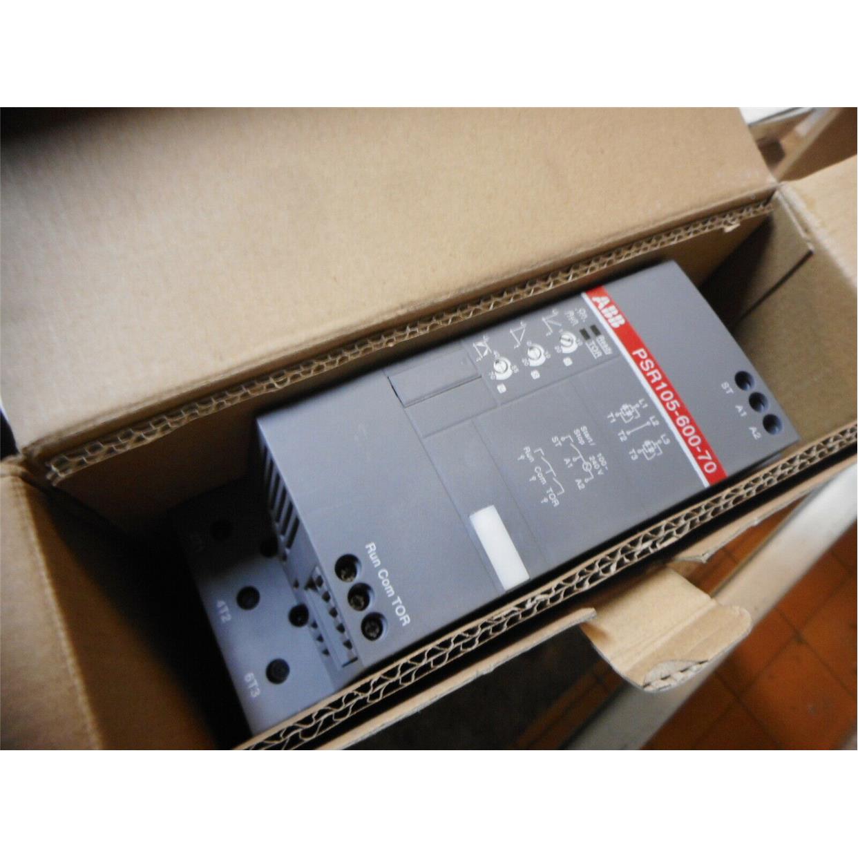 议价ABB软启动器1SFA896115R7000PSR105-600-70