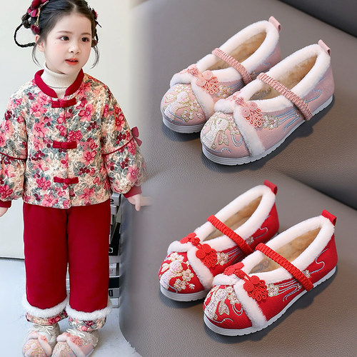中国风儿童加棉鞋软底汉服鞋洋气