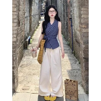 多巴胺穿搭蓝色V领蝴蝶结绑带格子吊带背心女夏外穿修身无袖上衣