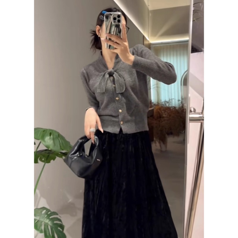 小香风灰色开衫毛衣女2025新款秋