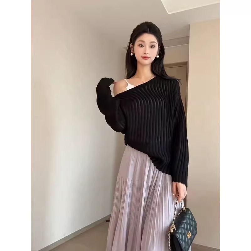 法式镂空微透黑色斜肩冰丝长袖针织衫女夏季薄款外搭防晒罩衫上衣