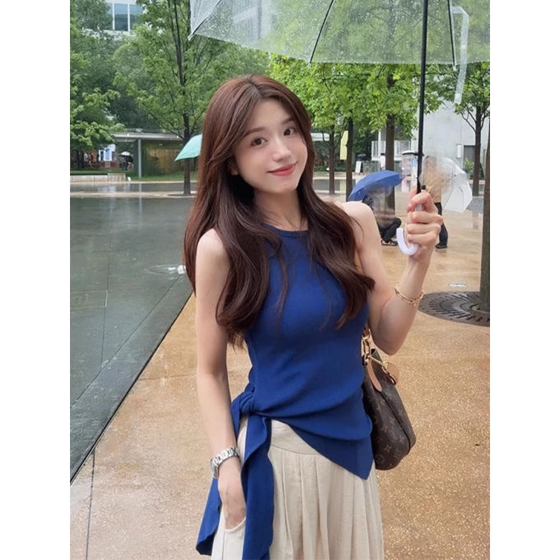蓝色冰丝针织吊带背心女夏季外穿