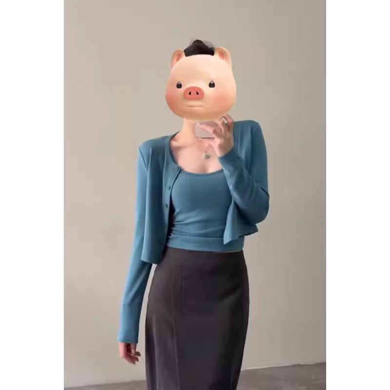开春穿搭一整套2025早春季新款女装蓝色针织开衫吊带背心两件套装
