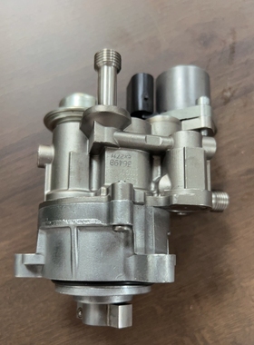 适配宝马N54 N55 135I 335i 535i 740i X3 X5 X6 Z4 3.0 高压油泵