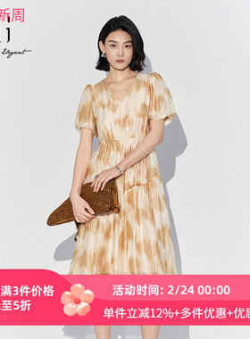 XG雪歌晕染收腰茶歇裙女25夏V领短袖雪纺印花连衣裙XK204025B797