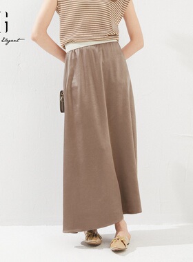XG雪歌2024夏季新款咖啡色缎面极简优雅半身长裙子女XK203618A870