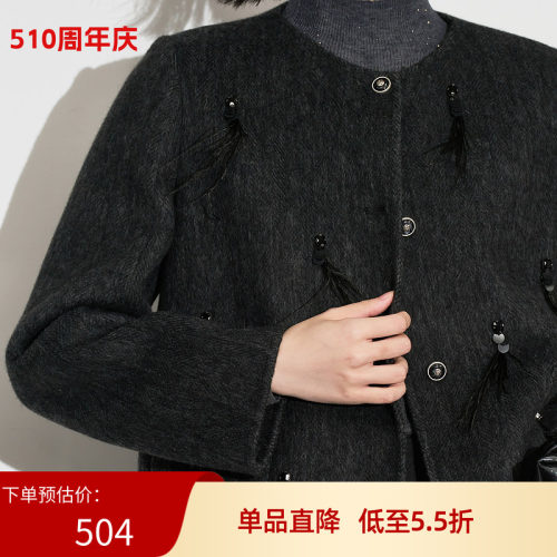 XG/雪歌25年冬季新款百搭单排扣圆领短款毛呢外套女XL407625A883