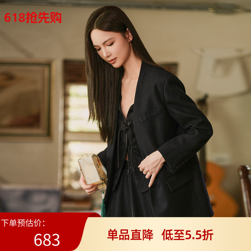 XG/雪歌2025年冬季新款时尚气质休闲宽松西装外套女XK407013A190