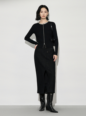 XG/雪歌2025年冬季新款休闲镶片百搭高腰显瘦半身裙XK403016A790