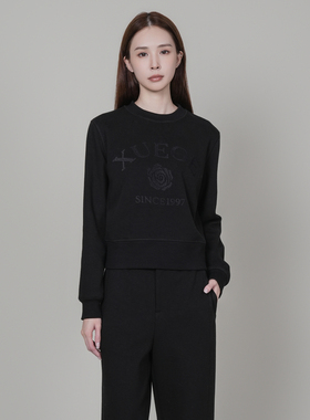 XG/雪歌2025年冬季新款休闲百搭圆领套头卫衣女上衣XK401025A990