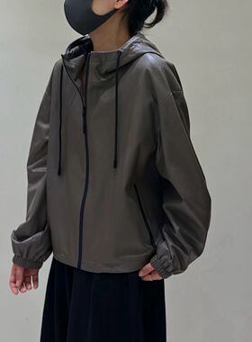 2025早春新款时尚简约休闲连帽抽绳宽松百搭真皮皮衣外套