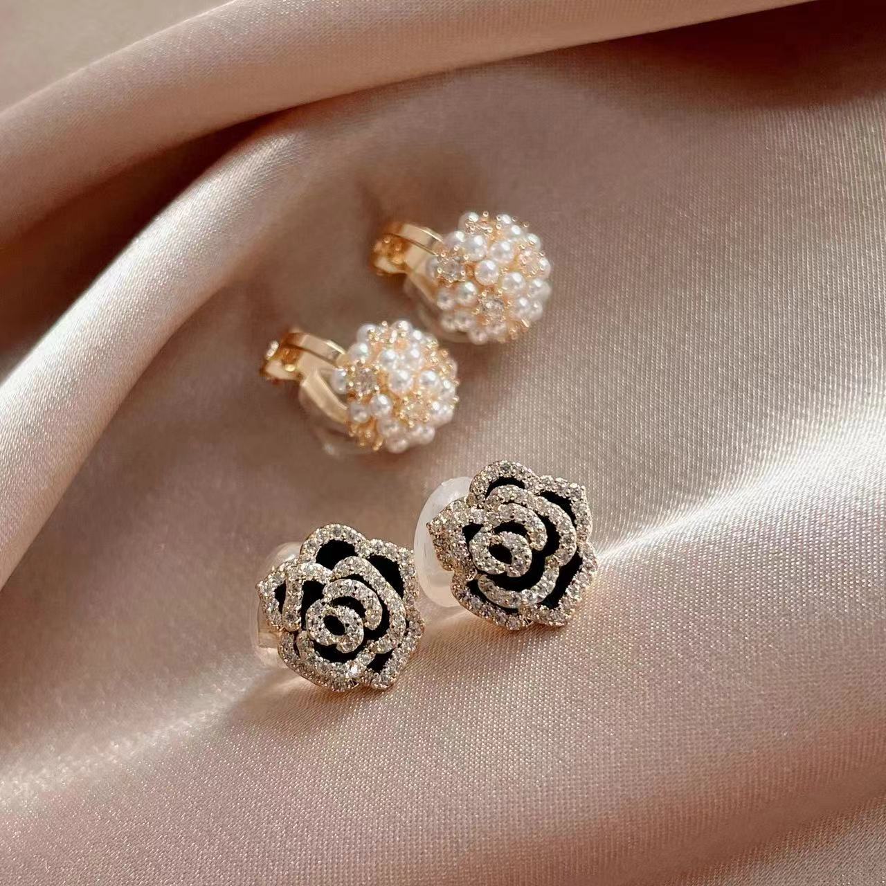 甜美简约米珠球气质耳夹