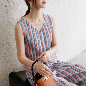 三宅撞色条纹马甲褶皱套装女夏新款V领无袖坎肩休闲直筒裤两件套