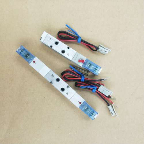 全新原装现货KOGANEI/小金井电磁阀 JE12F7-PS JE12F5-84-PS