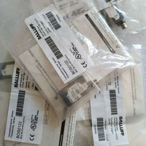漫反射型光电开关 BOS 5K-PO-ID10-02 巴鲁夫BOS011K全新原装正品