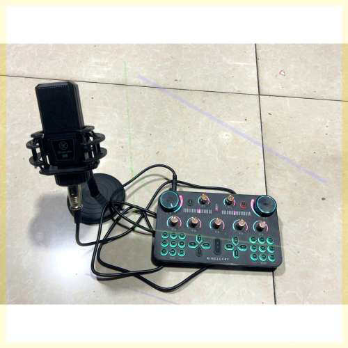 KINGLUCKY金运V20声卡、金运M8麦克风、实物拍摄、