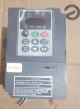 变频器VEKO V8M4t1R5GB(1.5KW)，功能包