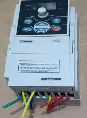 【某某电子】四方变频器E550系列E550-2S0007220v