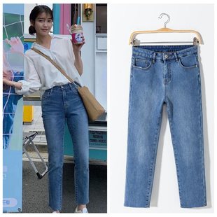iu李知恩同款牛仔裤女2022年春季新款高腰浅蓝色修身九分直筒裤子
