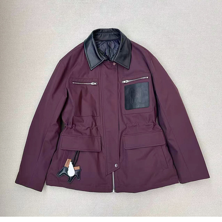 高端欧货女装25秋冬新品真皮皮领系扣小飞马吊坠工装鹅绒羽绒服