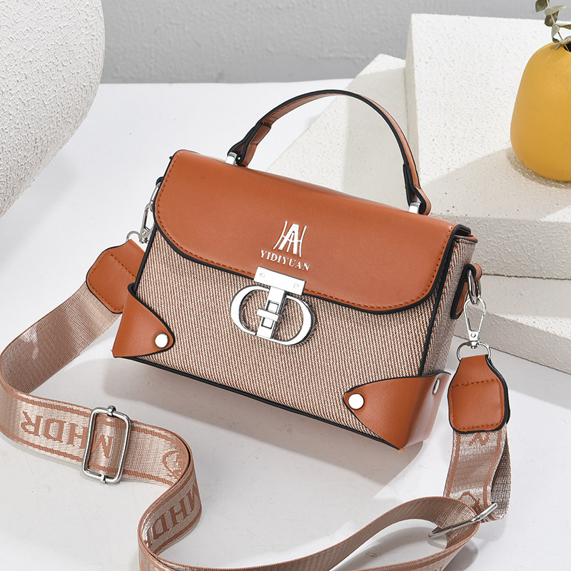 网红小包包2025新款冬季小众设计高级感手提女包单肩斜挎包小方包,箱包皮具/热销女包/男包,通用款女包,淘宝优惠券,粉丝福利购,淘宝优惠卷