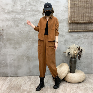 休闲时尚套装女春秋新款宽松大码显瘦洋气减龄灯芯绒两件套中年款