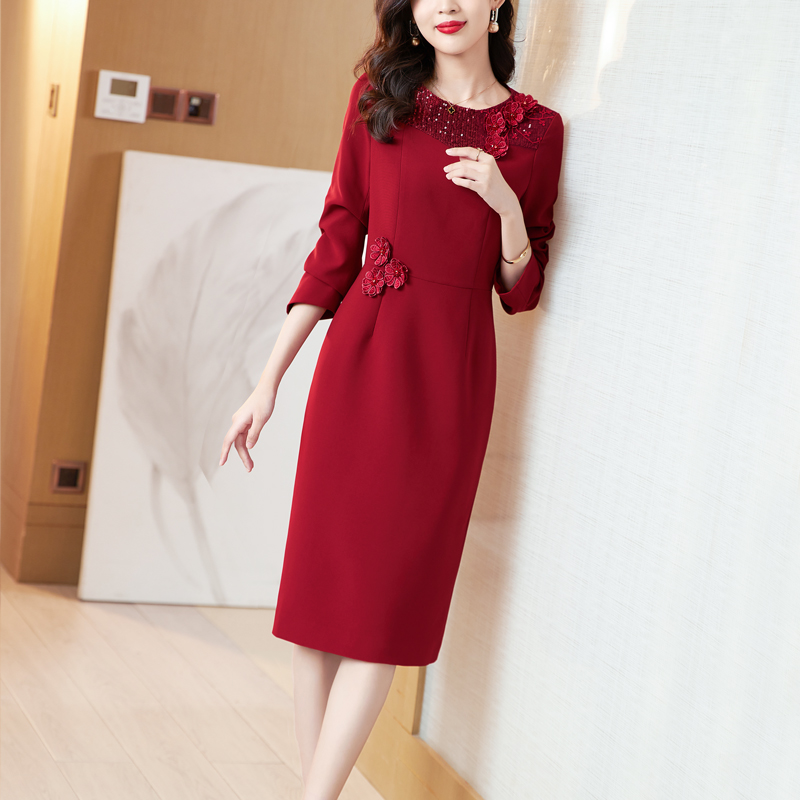 晚礼服女2025新款秋冬高档宴会钉珠名媛气质修身显瘦敬酒服连衣裙